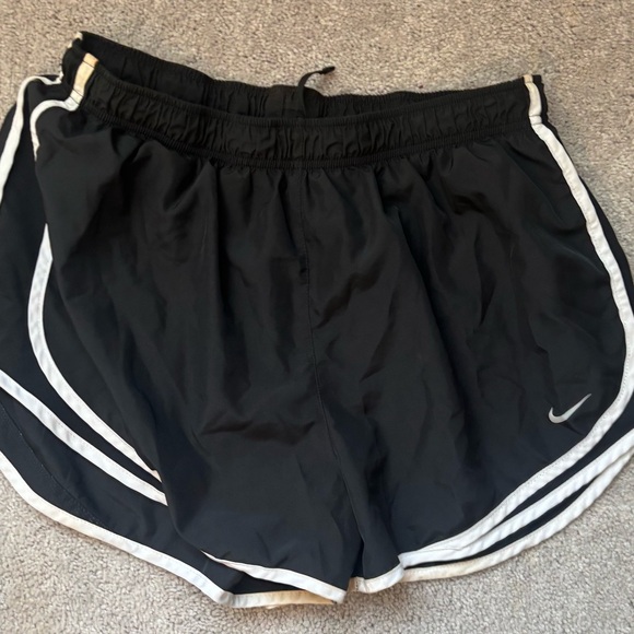 Nike Women's Dry Tempo Plus Size Shorts | 2 Pairs - Picture 6 of 7